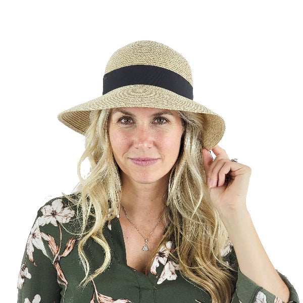 Wide Brim Straw Fashionable Hat